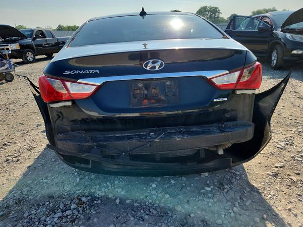 2012 HYUNDAI SONATA