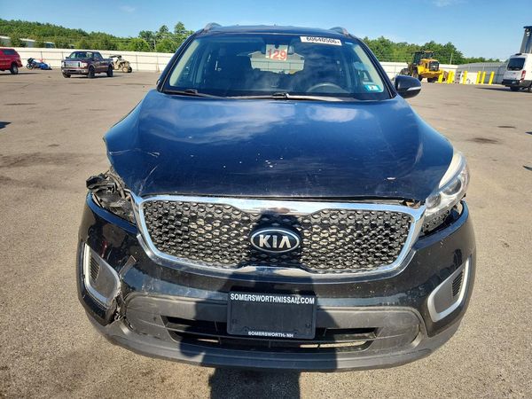 2017 KIA SORENTO L, LX