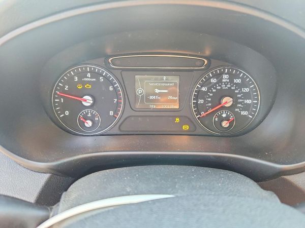 2017 KIA SORENTO L, LX