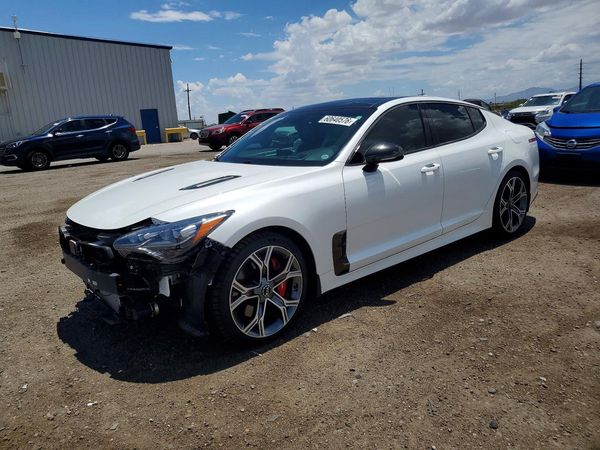 2018 KIA STINGER GT2