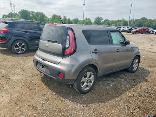2018 KIA SOUL Base
