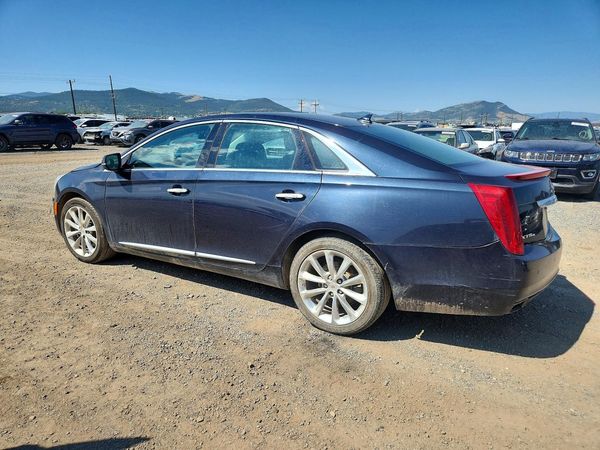 2013 CADILLAC XTS Luxury