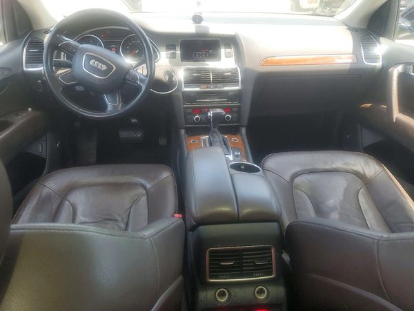 2015 AUDI Q7 Premium Plus