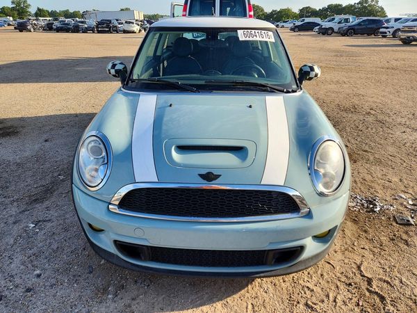 2013 MINI COOPER