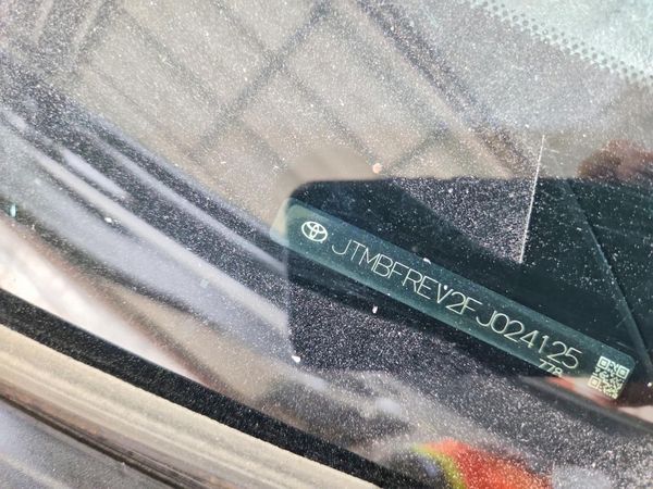 2015 TOYOTA RAV4
