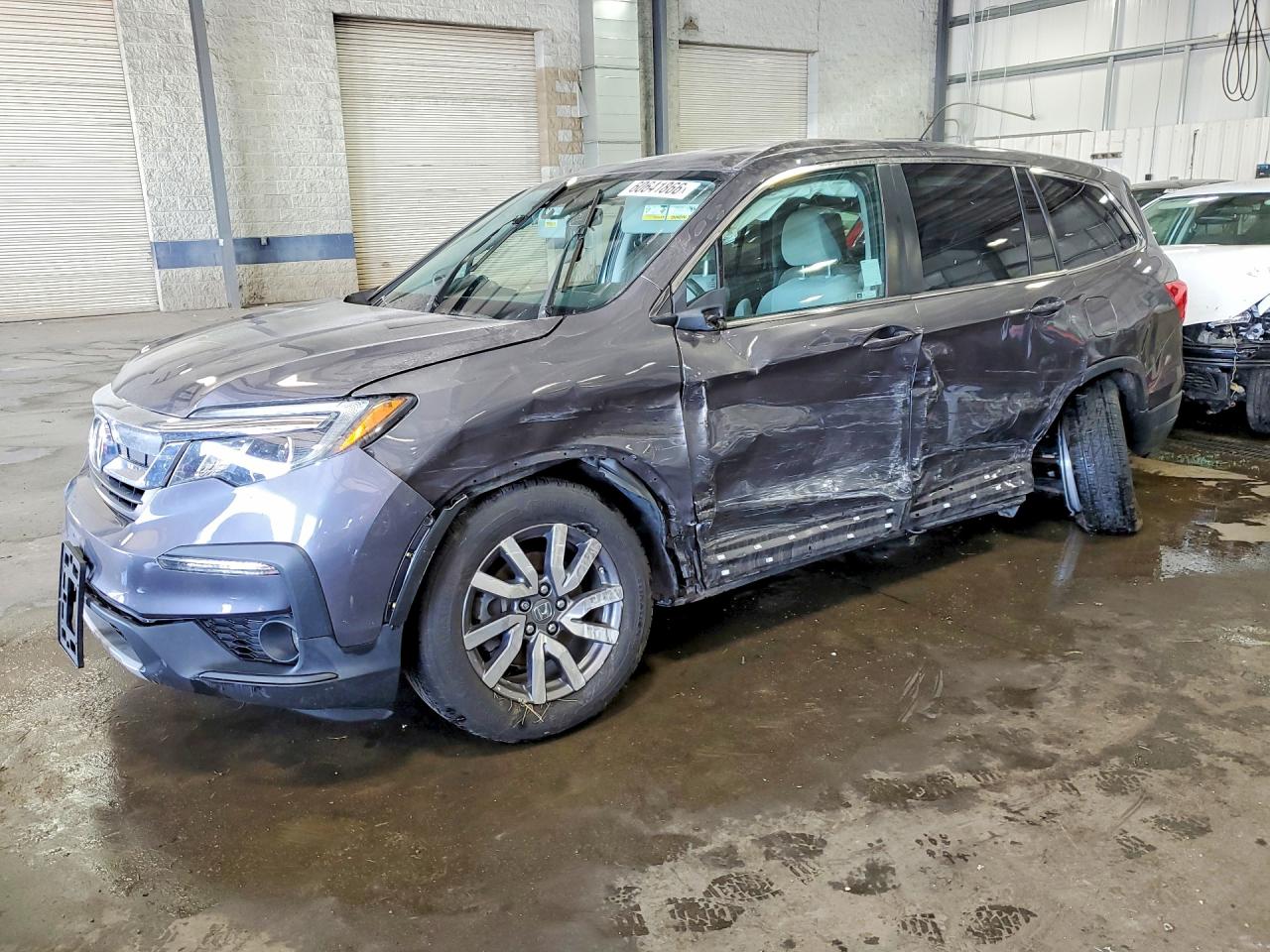 2021 HONDA PILOT EX — Front 3/4
