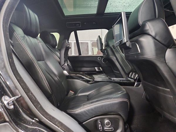 2016 LAND ROVER RANGEROVER Autobiography