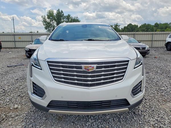 2018 CADILLAC XT5 Platinum