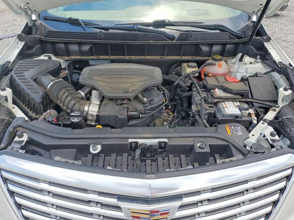 2018 CADILLAC XT5 Platinum