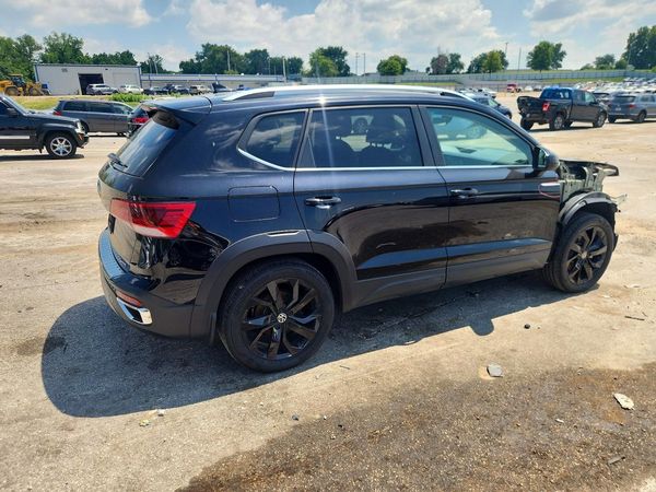 2023 VOLKSWAGEN TAOS