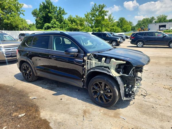 2023 VOLKSWAGEN TAOS