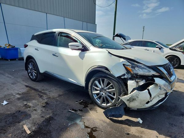 2021 NISSAN MURANO SV