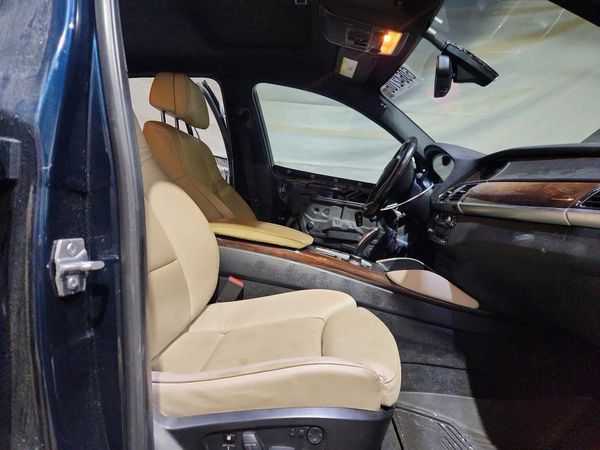 2013 BMW X6 xDrive35i
