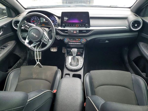 2024 KIA FORTE