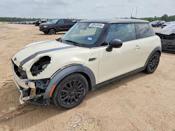 2014 MINI COOPER