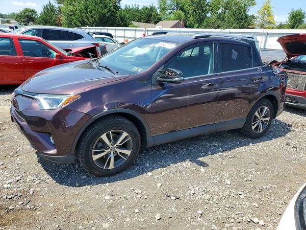 2017 TOYOTA RAV4 XLE