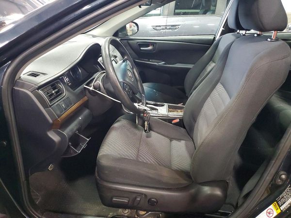 2016 TOYOTA CAMRY