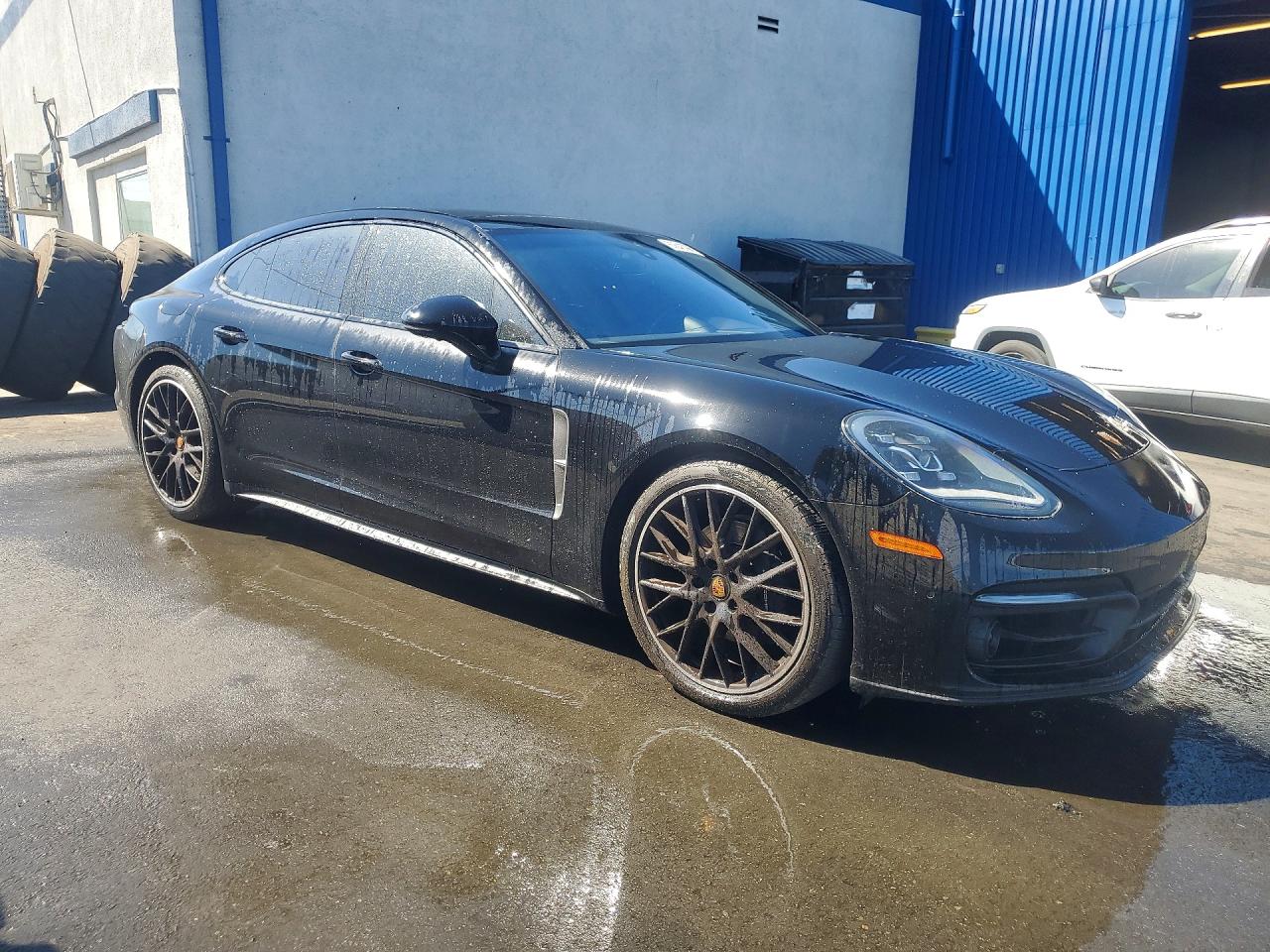 2023 PORSCHE PANAMERA