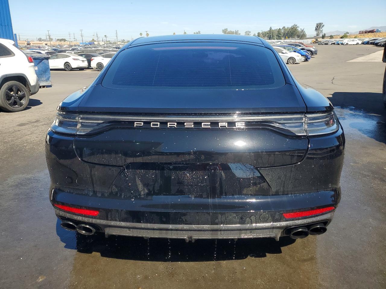 2023 PORSCHE PANAMERA