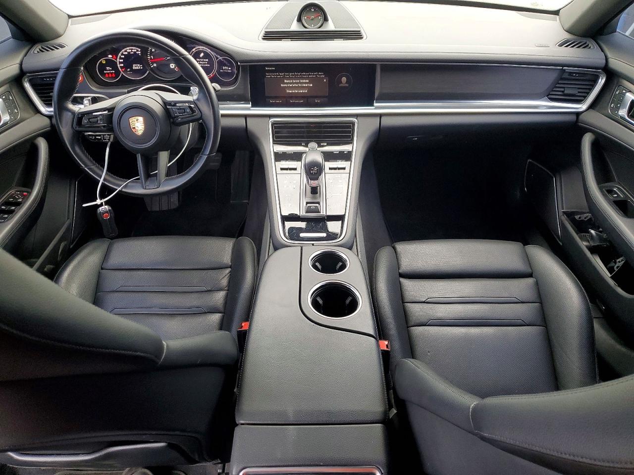 2023 PORSCHE PANAMERA