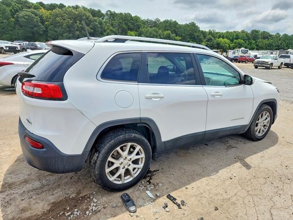 2017 JEEP CHEROKEE LATITUDE FWD