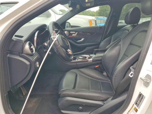 2016 MERCEDES-BENZ C C300-4M