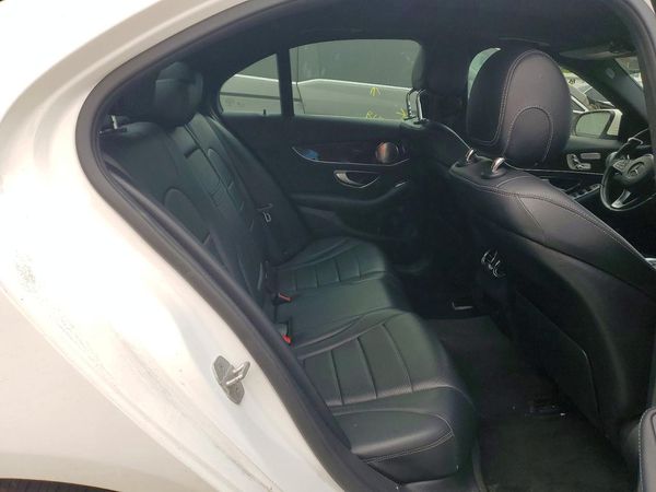 2016 MERCEDES-BENZ C C300-4M