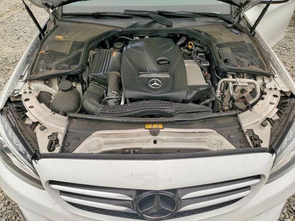 2016 MERCEDES-BENZ C C300-4M