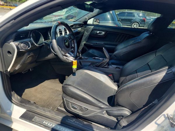 2017 FORD MUSTANG I4 Coupe