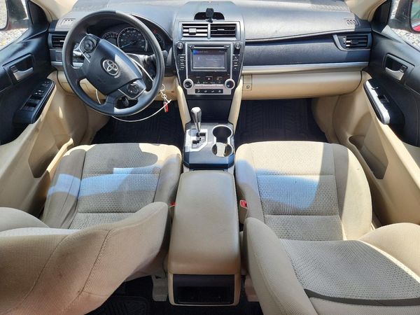 2014 TOYOTA CAMRY