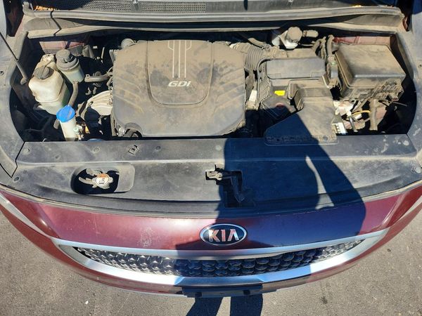 2017 KIA SEDONA LX