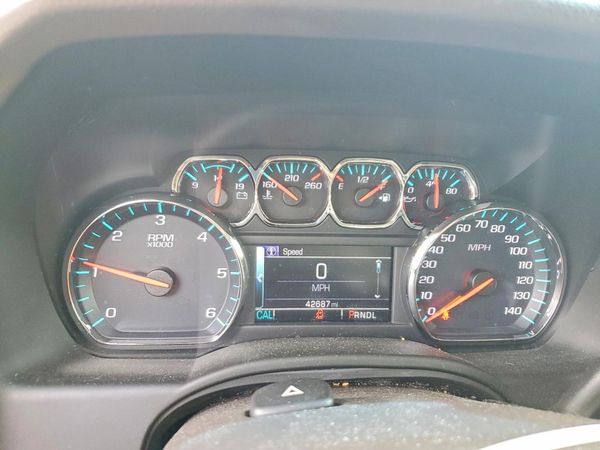 2017 CHEVROLET TAHOE LS