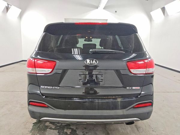 2016 KIA SORENTO EX