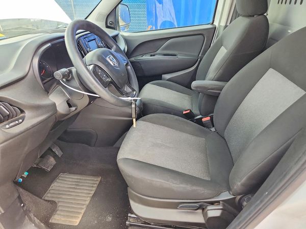 2022 RAM PROMASTER CITY Tradesman