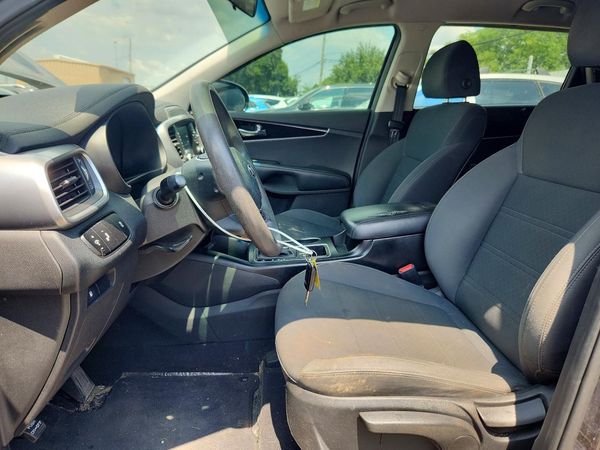 2019 KIA SORENTO L, LX, S