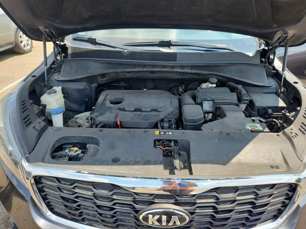 2019 KIA SORENTO L, LX, S