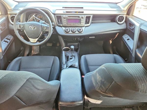 2015 TOYOTA RAV4 LE (X Grade)