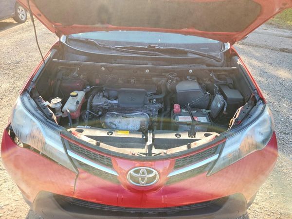 2015 TOYOTA RAV4 LE (X Grade)