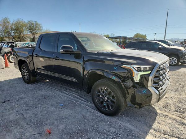 2024 TOYOTA TUNDRA Platinum