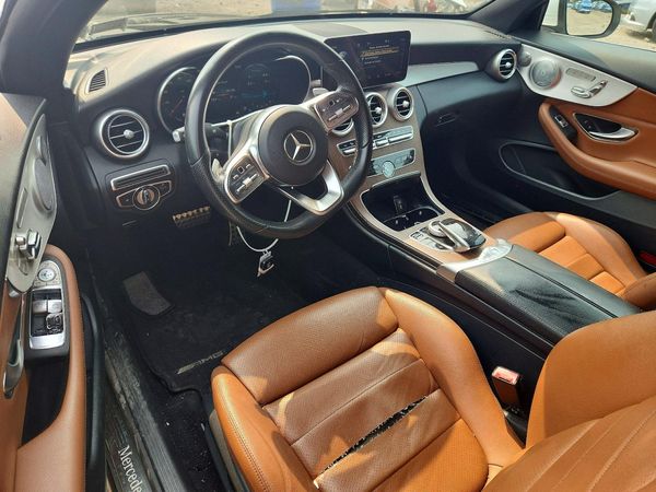 2019 MERCEDES-BENZ C C300