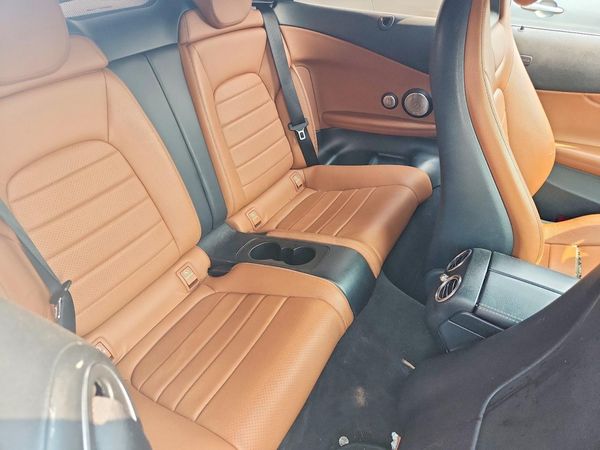 2019 MERCEDES-BENZ C C300