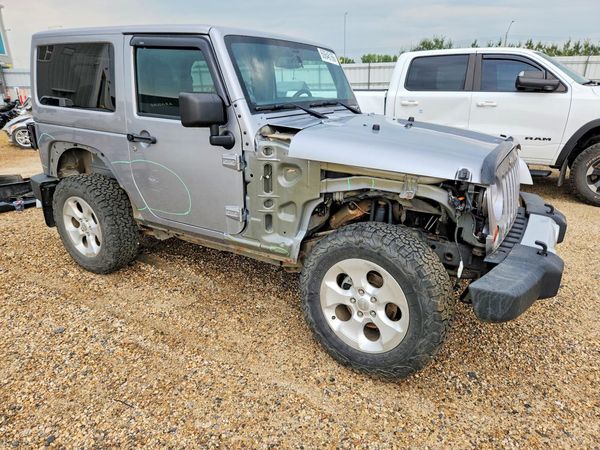 2013 JEEP WRANGLER Sahara