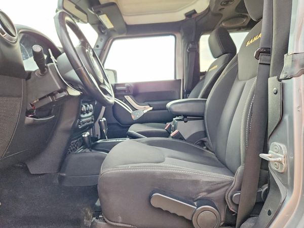 2013 JEEP WRANGLER Sahara