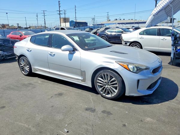 2018 KIA STINGER