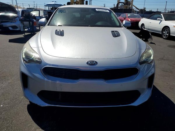 2018 KIA STINGER