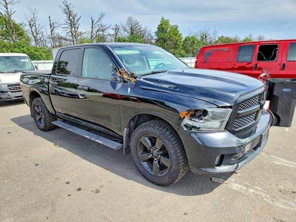 2014 RAM 1500 ST