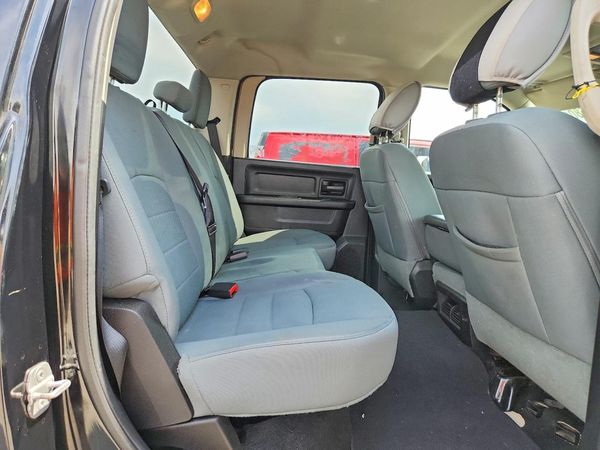 2014 RAM 1500 ST