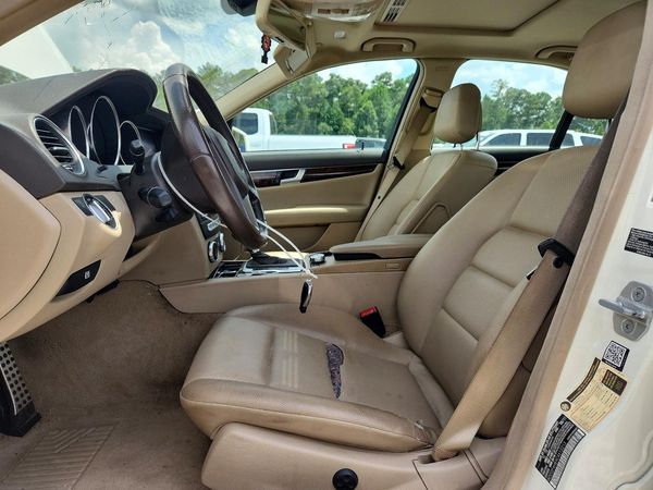 2012 MERCEDES-BENZ C C250