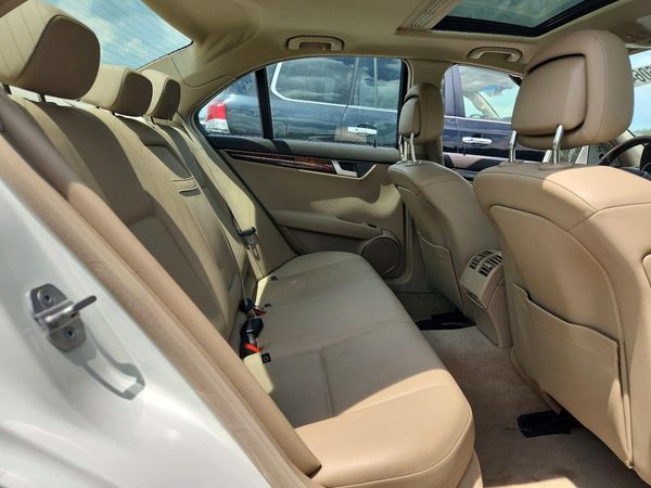 2012 MERCEDES-BENZ C C250