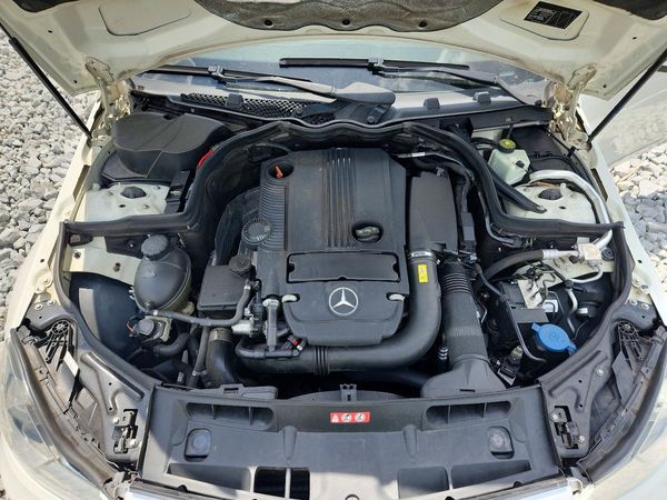 2012 MERCEDES-BENZ C C250